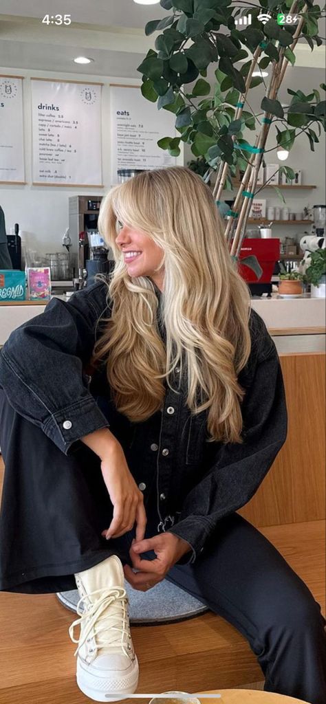 Summer Blonde Hair, Blonde Hair Inspiration, Blonde Hair Looks, Hair Appointment, Hair Inspo Color, Dream Hair, Aesthetic Hair, Blonde Hair Color, Layered Hair