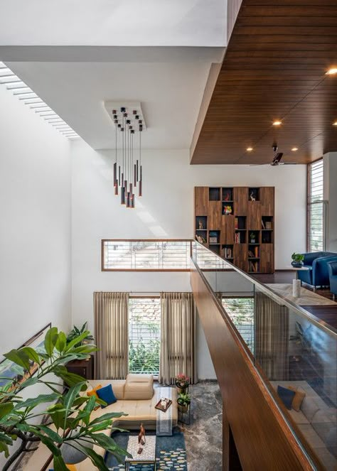 Double Height Living Room, Minimal Interior, Wooden Ceiling, Indian Home Design, Double Height, Duplex House Design, Home Stairs Design, Village House, Bungalow House Design