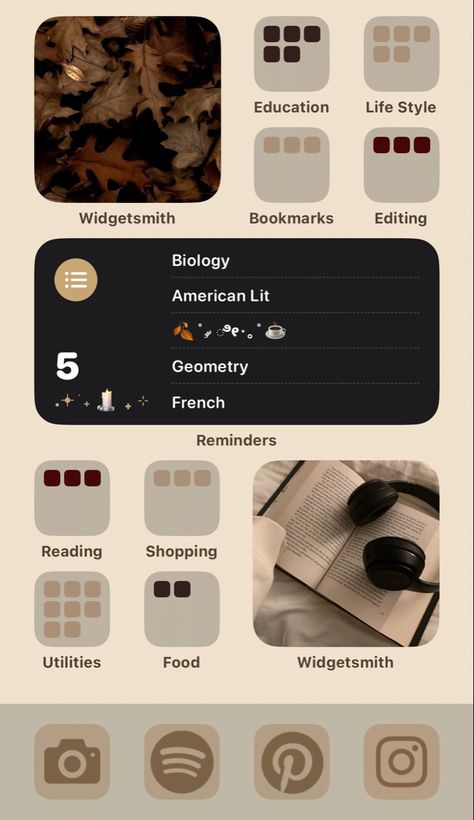 Do not repost without credits‼️Feel free to use as inspo #autumn #fall #homescreen #homescreensetup #homescreenidea #iphone #aesthetic #autumncolors #leaves #leaf #gilmoregirlscore #aesthetichomescreen #gilmore #books #aestheticphotos Autumn Ipad Homescreen, Fall Iphone Setup, Autumn Phone Aesthetic, Fall Ipad Layout, Fall Phone Theme Ideas, Autumn Ios Homescreen, Fall Layout Iphone, Autumn Iphone Layout, September Homescreen