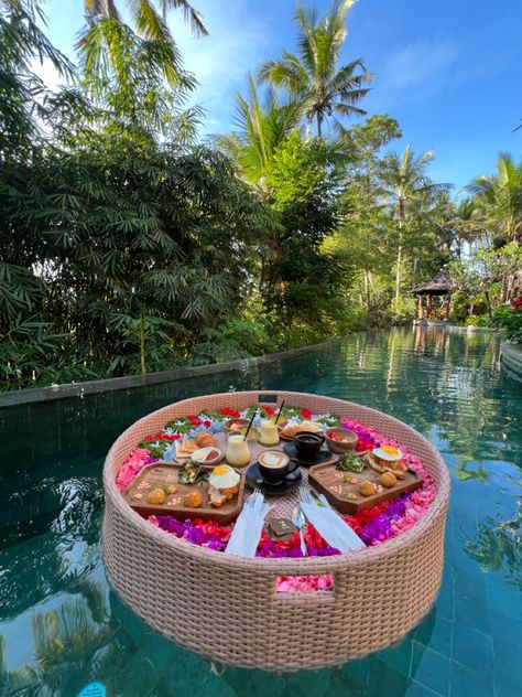 Birthday In Bali, Bali Breakfast, Pool Breakfast, Bali Party, Resorts In Mexico, Dream Dates, Best All Inclusive Resorts, Cute Date Ideas, Mexico Resorts