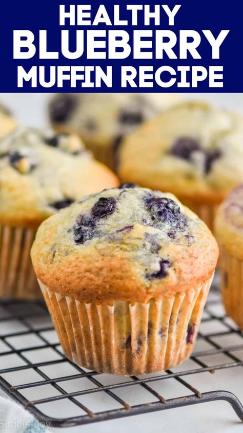 You can feel great about giving your family these Healthy Blueberry Muffins. Lower in fat and sugar, but still full of great taste, these are the perfect snack! Chocolate Blueberry Muffins, Triple Berry Cheesecake, Blueberry Muffin Recipe Healthy, Sour Cream Blueberry Muffins, Buttermilk Muffins, Healthy Blueberry Muffins, Banana Blueberry Muffins, Best Blueberry Muffins, Blueberry Chocolate