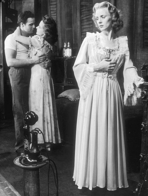 Marlon Brando, Kim Hunter, and Jessica Tandy in the original Broadway production of Tennessee Williams's A Streetcar Named Desire. 1947 Blanche Dubois, Jessica Tandy, Kim Hunter, Elia Kazan, A Streetcar Named Desire, Poster Idea, Actor Studio, Tennessee Williams, Today In History