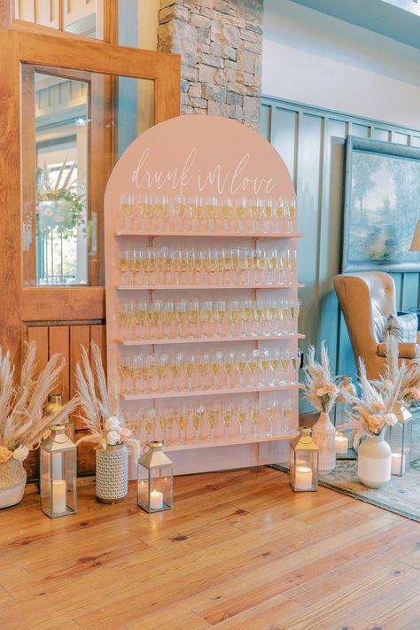 Champagne Wall Alternative, How To Make A Drink Wall, Wall Of Champagne Glasses, Modern Champagne Wall, Diy Wood Champagne Wall, Arch Champagne Wall, Champagne Wall Engagement Party, Building A Champagne Wall, Table Top Champagne Wall