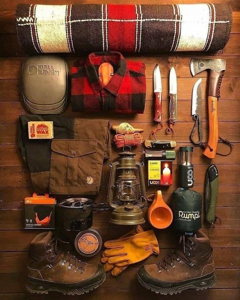 Bushcraft Kit, Sabre Laser, Outdoor Survival Gear, Bushcraft Gear, Bushcraft Camping, Bug Out Bag, Hunting Equipment, Wilderness Survival, Survival Tools