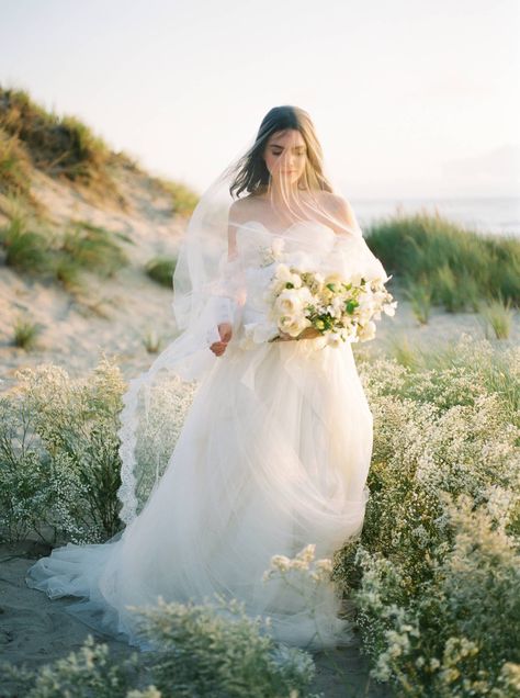 Organic, elegant coastal wedding inspiration showcasing the Oregon shore via Magnolia Rouge Wedding Veil Lace, Veil With Blusher, Coastal Wedding Inspiration, Lace Edge Veil, Veil With Lace, Lace Wedding Veil, Lace Veils Bridal, Tulle Wedding Veil, Silk Veil