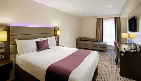 St Andrews Hotel | Premier Inn Southampton City, Berwick Upon Tweed, Dublin Hotels, Premier Inn, Edinburgh City, Inn Hotel, Dublin City, Family Hotel, Twins Room