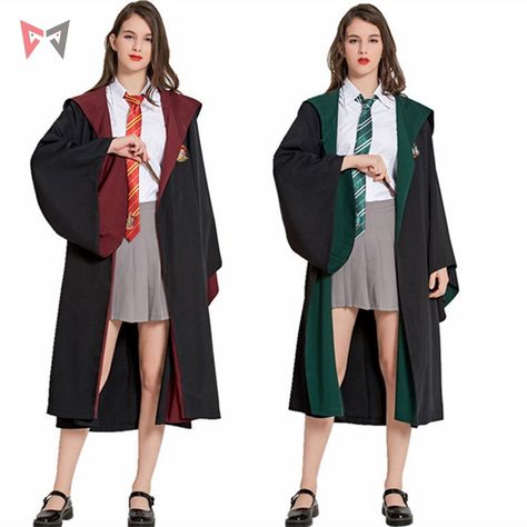 Hufflepuff Uniform Quidditch, Slytherin Uniform Female, Harry Potter Uniform Hufflepuff, Hermione Granger Uniform Hogwarts, Harry Potter Uniform Slytherin, Slytherin Cosplay, Gryfindor Girl Uniform, Men Halloween Costume, Slytherin Costume