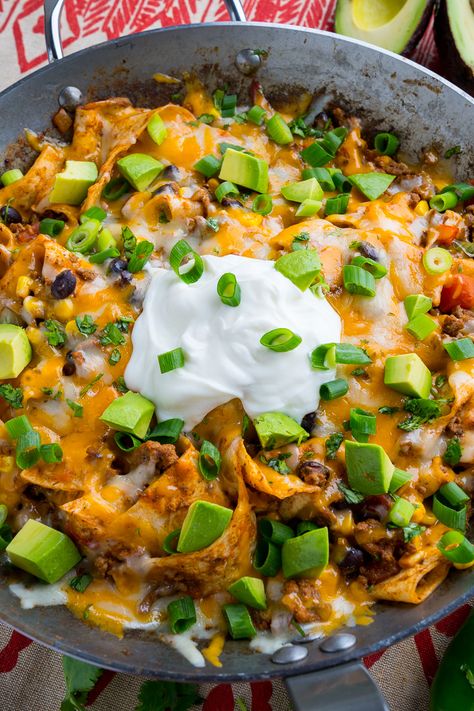 Cheesy Beef Burrito Skillet Beef Burrito Skillet, Burrito Skillet, Beef Burrito, Ground Beef Seasoning, Closet Cooking, Tacos And Burritos, Cheesy Recipes, Beef Casserole, Fall Dinner