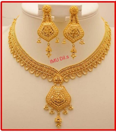 Choker Necklace Gold Designs, Gold Jwellary Design Necklaces, Gold Jewellery Set For Bride, Neckless Gold Jewelry Indian Wedding, Latest Gold Set Designs, Neckless Gold Jewelry, Neckless Gold, Gold Set Design, Indian Gold Necklace Designs