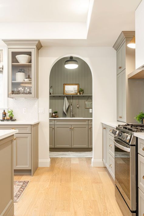 Arched Doorway, Green Kitchen Cabinets, Diy Backsplash, Kitchen Inspiration Design, Pantry Design, White Cabinets, Kitchen Style, House Inspo, Home Decor Kitchen