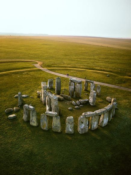 Stone Hedge--My Mother has been here and says it is really amazing! Stonehenge England, Crop Circles, Stonehenge, Future Travel, Salisbury, England Travel, Bora Bora, Amazing Places, Places Around The World