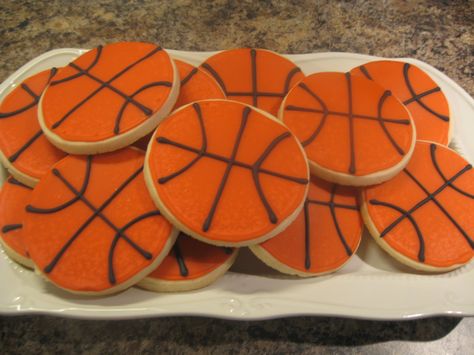 Best Sugar Cookie Icing, Basketball Cookies, Best Sugar Cookie, Sugar Cookie Icing, Best Sugar Cookies, Texas Girl, Easy Slow Cooker Recipes, Cookie Icing, Cookies Decorated