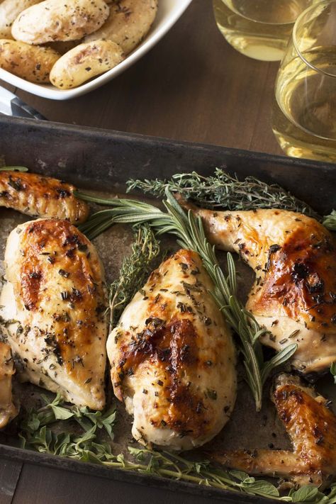 Roasted Chicken with White Wine & Fresh Herbs - Cake 'n' Knife Fresh Herb Recipes, Chicken Tikka Masala Recipes, Chicken Pieces, Herb Roasted Chicken, Herb Recipes, Herb Chicken, Roast Chicken Recipes, Fit Food, Main Courses