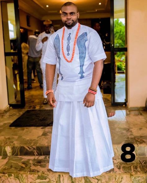 Traditional Wedding Attire For Men, Edo Traditional Wedding Attire, Nigerian Traditional Wedding Attire, Nigerian Wedding Attire, Bride Groom Outfits, Hausa Bride, Edo Brides, Native Fashion, Nigerian Traditional Wedding