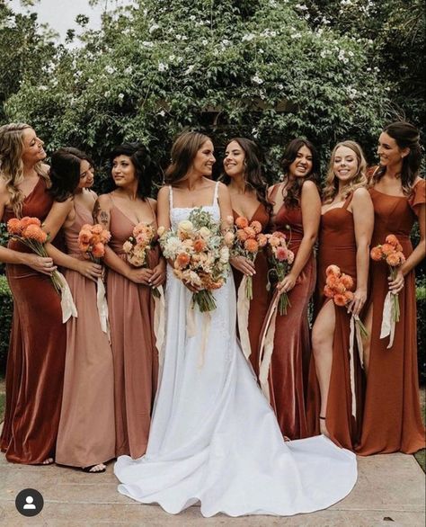 Rust Burnt Orange Bridesmaid Dresses, Terracotta Color Bridesmaid Dresses, Terricata Bridesmaid Dresses, Rust Burnt Orange Wedding, Rosewood And Terracotta Wedding, Fall Wedding Party Dresses, Wedding Color Terracotta, Rust Color Bridemaids, Marriage Officiant Outfit