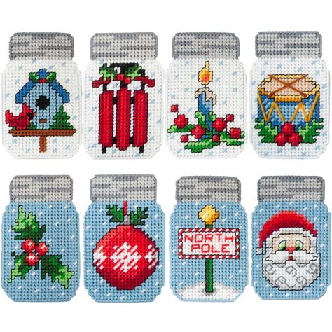 Mason Jar Ornaments, Jar Ornaments, Holiday Mason Jar, Camper Ornament, Halloween Mason Jars, Plastic Canvas Books, Mini Mason Jars, Plastic Canvas Coasters, Plastic Canvas Stitches