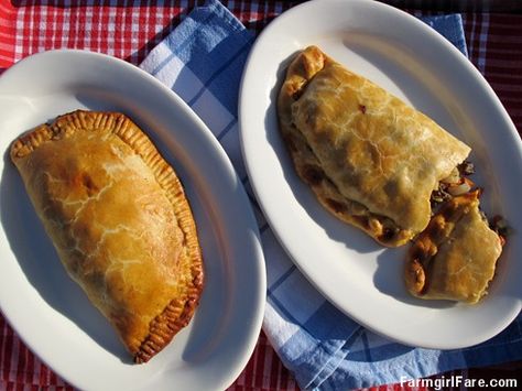 Farmgirl Fare: Recipe: Jamie Oliver's Traditional English Cornish Pasties with Beef, Onion, Potatoes, and Carrots Meat Pasties, British Treats, Marinate Steak, Cornish Pastry, Beef Pasties, Onion Potatoes, Cornish Pasty, Pasties Recipes, British Cooking