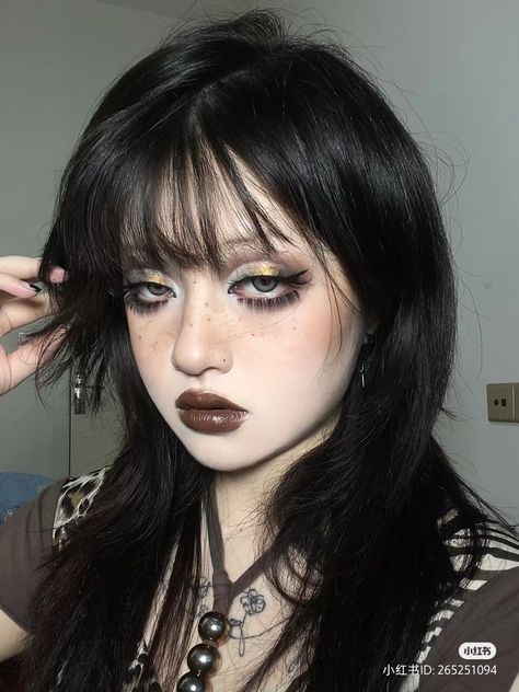 Goth Makeup Tutorial, Goth Eye Makeup, Dark Makeup Looks, Punk Makeup, Doll Eye Makeup, Alt Makeup, Swag Makeup, Smink Inspiration, Alternative Makeup