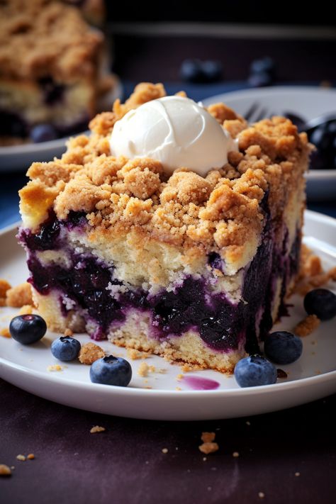 Berry Coffee Cake, Blueberry Coffee Cake Recipe, Blueberry Crumb Cake, Crumb Coffee Cakes, Blueberry Buckle, Brunch Cake, Blueberry Breakfast Cake, Blueberry Coffee, Blueberry Coffee Cake