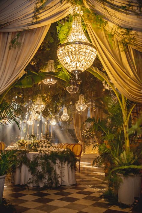 Goddess Party Theme, Colombian Wedding, Dream Wedding Decorations, Hollywood Wedding, Champagne Tower, Moroccan Wedding, Disco Balls, Wedding Arrangements, Wedding Dinner