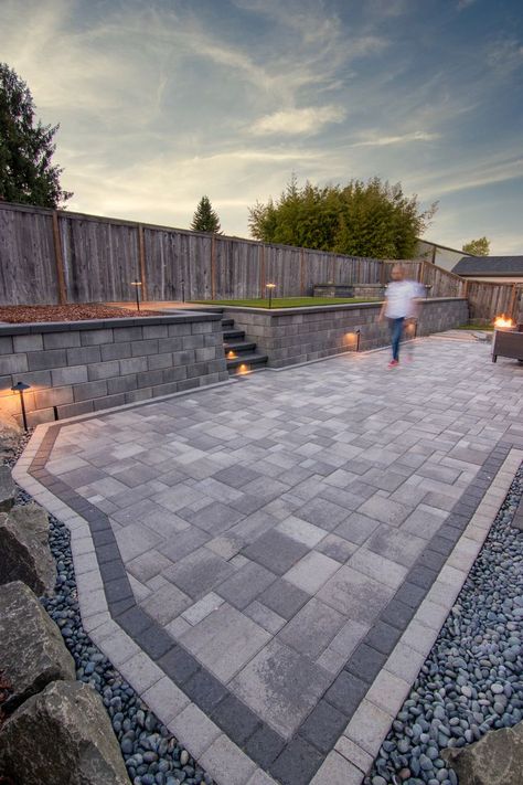 Front House Wall Lights, Patio And Wall Ideas, All Pavers Backyard, Backyard Landscaping Pebbles, Patio With Wall Ideas, Landscape Patio Design, Wall Around House Outside, Front House Paving Ideas, Backyard Patio With Pavers