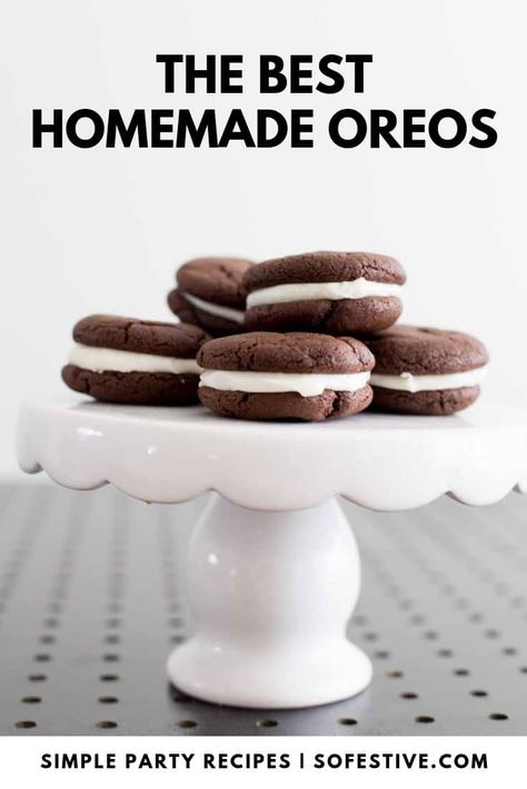 How to Make Homemade Oreos - So Festive! Homemade Oreos Recipe, Homemade Oreo Cookies, Homemade Oreos, Chocolate Cake Mix Cookies, Chewy Gingerbread Cookies, Devils Food Cake Mix Recipe, Cookie Sandwich, Cookie Sandwiches, I Heart Naptime