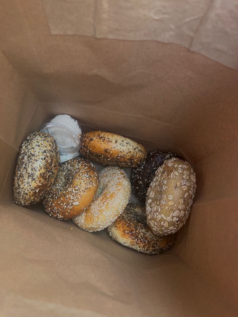 New York Bagels Aesthetic, Bagel Aestethic, Bagel Aesthetics, Jesse Core, Bagels Aesthetic, Everything Bagel Breakfast, Nyc Bagels, Bagel Board, Aesthetic To Do List