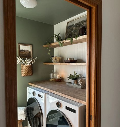 Top Laundry Room Design Ideas – Forbes Home Ikea Laundry Room, Laundry Room Paint Color, Laundry Room Paint, Laundry Room Colors, Laundry Nook, Laundry Room Ideas Small Space, Small Laundry Room Makeover, Laundry Room/mud Room, Indoor Oasis