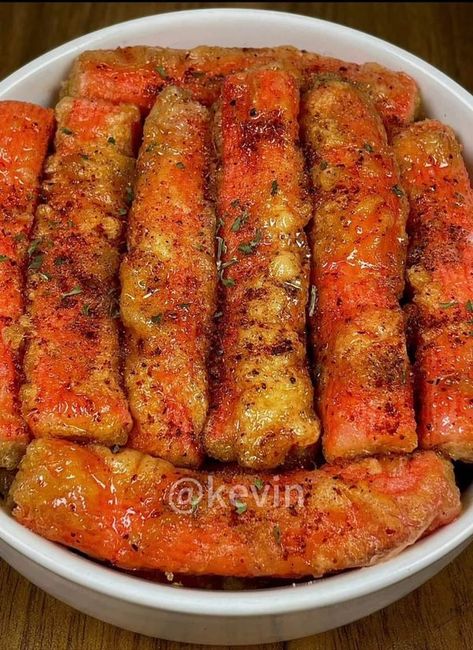 Crab Stick Recipe Ideas, Crab Sticks Recipe, Fried Crab Sticks, Fried Crab, Crab Sticks, Spicy Crab, Raw Eggs, Grandma's Recipes, Crab Stick