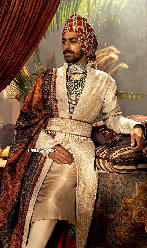 Indian Traditional Clothing Men, Historical Indian Clothing, Indian Modern Outfits, Indian Cultural Clothing, Fantasy Indian Clothing, Indian Prince Aesthetic, Ancient Indian Fashion, Indian Mens Fashion, Hindi Fashion