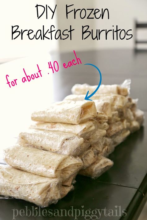 Breakfast burritos Diy Frozen Breakfast, Frozen Breakfast Burritos, Freeze Breakfast, Easy Burritos, Breakfast Burritos Frozen, Recipes Brunch, Diy Breakfast, Freezable Meals, Make Ahead Freezer Meals