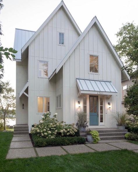 Board And Batten Front Of House, Home Gel Nails, White Modern Farmhouse, White Siding, Nails Home, River Cottage, Cottage Exterior, Cedar Siding, White Windows