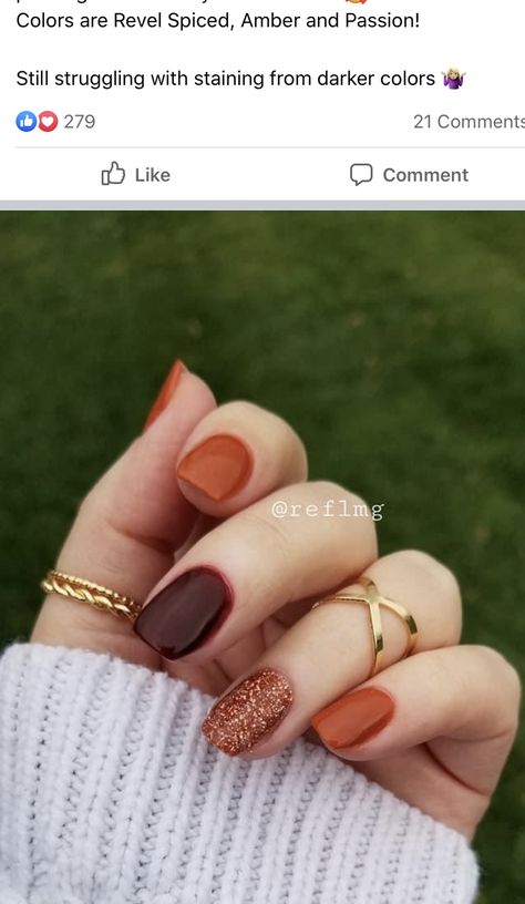 Nail Polish Manicure Ideas, Color Foods For Party, Thanksgiving Nails Easy Simple, Thanksgiving Nail Designs Fall Short, Thanksgiving Nail Ideas Dip Powder, Fall Nails Dip Powder Colors, Burgundy And Orange Nails, Dip Halloween Nails, Mail Color Ideas