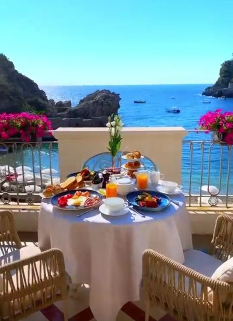 Portofino Italy, Belmond Hotels, Italy Hotels, Italy Aesthetic, European Vacation, The Hills, Europe Destinations, Positano, Luxury Vacation