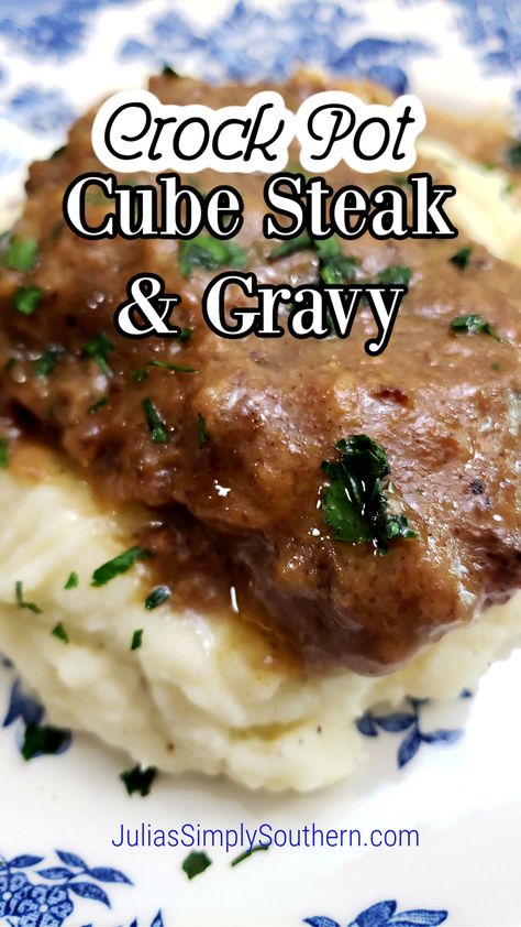 Minute Steak Recipes, Cube Steak Crock Pot Recipes, Crock Pot Cube Steak, Beef Cube Steak Recipes, Crockpot Steak Recipes, Easy Brown Gravy, Cube Steaks, Beef Cubed Steak, Steak And Gravy