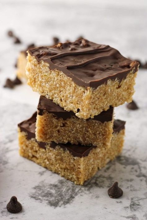 Peanutbutter Ricekrispie Bars, Rice Krispie Chocolate Covered, Peanutbutter Ricekrispies, Chocolate Covered Rice Crispy Treats, Chocolate Covered Rice Krispies, Rice Krispies Recipe, Peanut Butter Rice Krispie Treats, Chocolate Coconut Cookies, Peanut Butter Rice Krispies