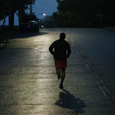 Running Aesthetics Men, Guy Running Aesthetic, Running Man Aesthetic, Running Dark Aesthetic, Men Running Aesthetic, Boy Running Aesthetic, Runner Aesthetic Boy, Running Aesthetic Dark, Man Running Aesthetic