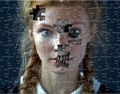 Puzzle Portrait Art, Puzzle Face Art, Final Peice Ideas Photography Gcse, Fragments Of Time, Puzzle Art Drawing, A Level Photography Final Piece, Dichotomy Art, Interactive Portrait, Fragments Art Gcse