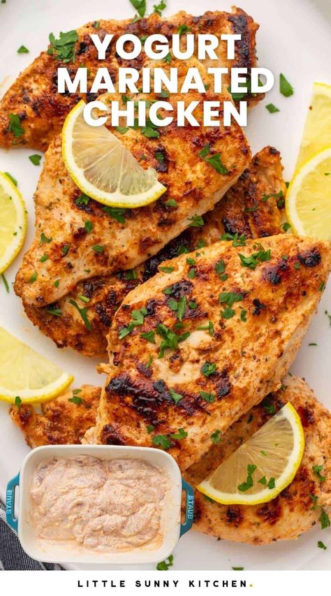 Yogurt Marinade For Chicken, Chicken Marinade Yogurt, Greek Yogurt Chicken Marinade, Greek Yogurt Marinated Chicken, Chicken Breast Marinade Recipes, Chicken Breast Marinade, Chicken Oven, Marinade For Chicken, Yogurt Marinated Chicken