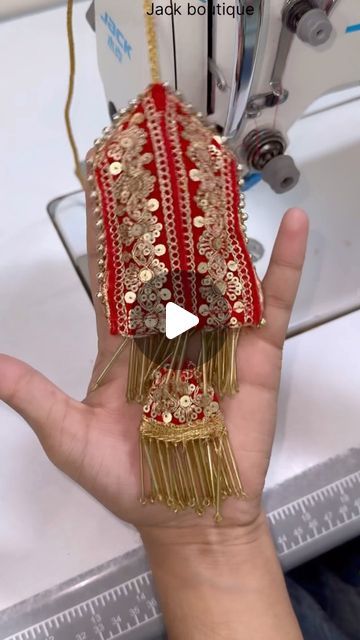 Tassel Crafts Diy, New Latkan Designs, Blouse Latkan Designs Latest, Suit Latkan Design, Latkan Designs For Kurti, Lehenga Latkan Designs, Saree Latkan Design, Latkan Designs For Blouse, Latkans For Lehenga Handmade