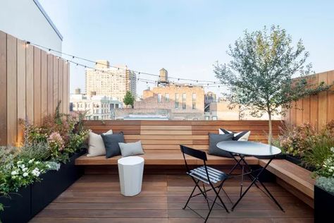 Design Per Patio, Roof Terrace Design, Terraced Backyard, Small Terrace, Rooftop Terrace Design, Rooftop Design, Outdoor Seating Area, Rooftop Patio, Garden Architecture