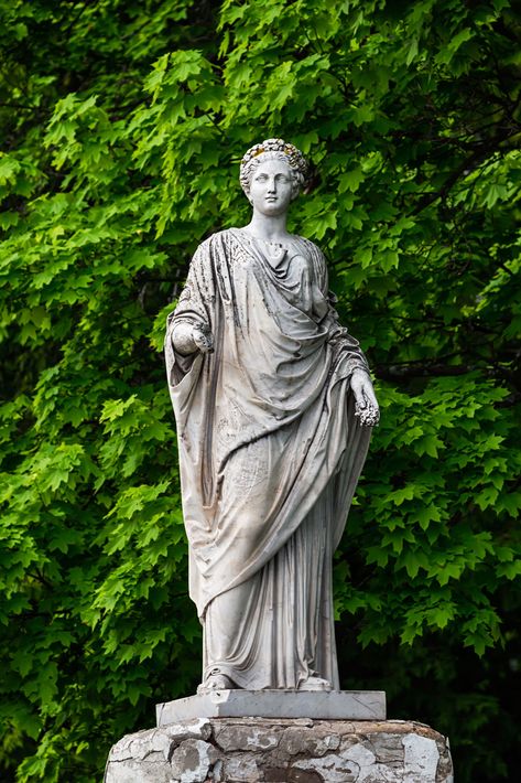 Demeter | Characteristics, Family, & Myth | Britannica Demeter Greek Goddess, Greek Goddess Statue, Greek Mythology Statue, Greek Pantheon, Statue Tattoo, Greek Statues, Statue Art, Ancient Statues, Roman Sculpture