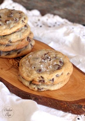 The Ritz Carlton Chocolate Chip Cookies | www.cookiesandcups.com Gourmet Chocolate Chip Cookies Recipes, Chocolate Chip Cookies Gooey, Chocolatechip Cookies, Gooey Chocolate Chip Cookies, Recipe Challenge, Coffee Truck, Recipes Chocolate, Chocolate Chip Cookie Recipe, Gourmet Cookies