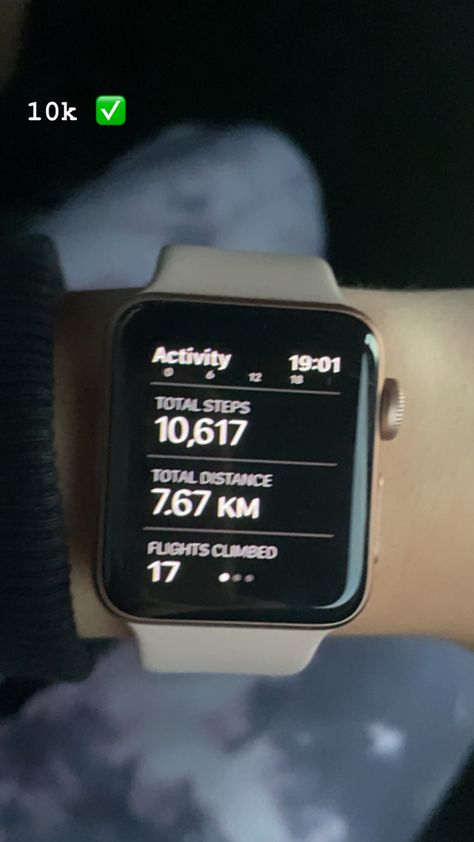 Apple Watch Exercise Aesthetic, Lifestyle Change Aesthetic, Apple Watch Aesthetic Workout, Apple Watch Steps Aesthetic, 10000 Steps Aesthetic, 2023 Vision Board Aesthetic Health, Vision Board Pictures Walking, Prioritizing Health Aesthetic, Vision Board Steps