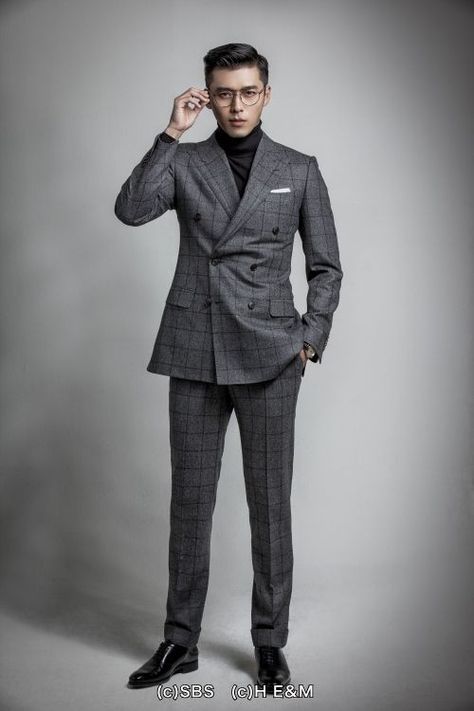 Corporate Outfits Men, Shanghai Outfit, Outfits Men Casual, Kpop Fashion Men, Class Outfits, Asian Male Model, Formal Mens Fashion, Corporate Outfits, Fashion Suits For Men