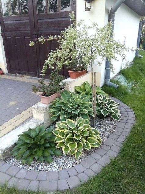 Small Front Gardens, Cheap Landscaping Ideas, Garden Retreat, Small Front Yard Landscaping, Front Garden Design, Front Yard Design, Easy Landscaping, Front Landscaping, Rock Garden Landscaping