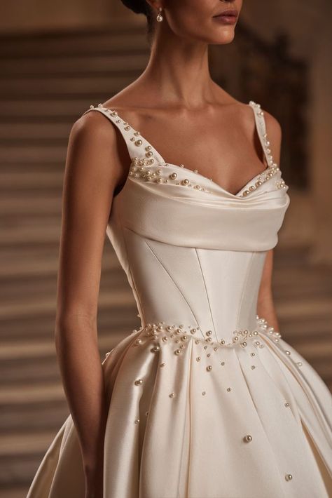 Alaia - Wedding Dress | Milla Nova Old Money Pearls Aesthetic, Old Money Ball Gowns, Elegant Old Money Wedding Dress, Bridal Gown Aesthetic, Wedding Dress Coquette, Classic Ball Gowns, Italian Fashion Aesthetic, Coquette Wedding Dress, Bride Dress Classic