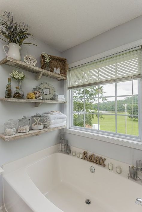 Light over bathtub