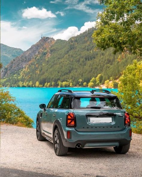 Mini Countryman Aesthetic, Mini Countryman 2024, Mini Cooper Countryman Aesthetic, Motor Scrambler, Countryman Mini, Mini Copper, Mini Cooper Countryman, Cooper Countryman, Mini Countryman