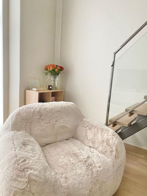 home decor, bean bag chair, minimalist aesthetic, room decor, soft couch, home furniture, fleece furniture, winter chair Comfy Seating For Bedroom, Fun Comfy Chairs, Aesthetic Chairs For Bedroom, Cool Comfy Bedroom Ideas, Comfy Chairs For Bedroom Aesthetic, Small Room Chair Ideas, Cute Reading Chairs, Aesthetic Bedroom Seating, Big Comfy Armchair